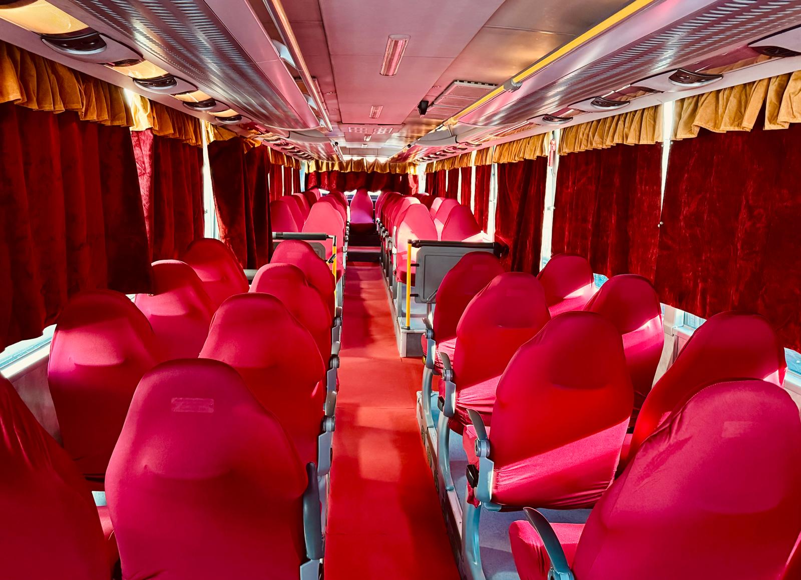 El Bus de la Navidad 2025 - Imagen 6